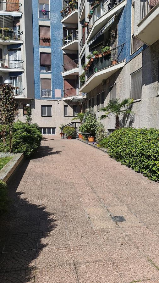 Casa Tua Villa Milano Esterno foto