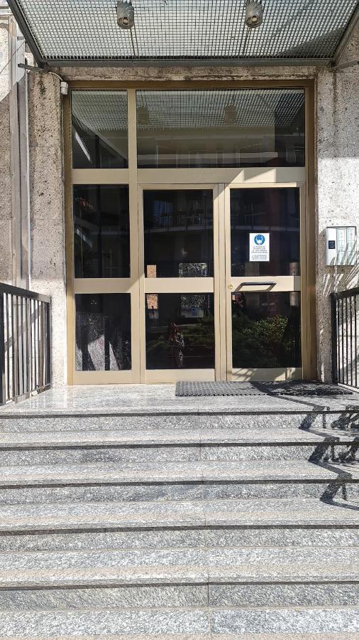 Casa Tua Villa Milano Esterno foto